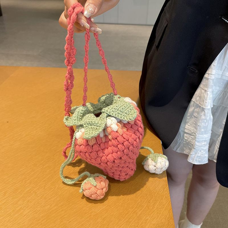 Cute little bag summer 2025 Mori girl foreign style shoulder crossbody knitted cartoon strawberry bucket bag