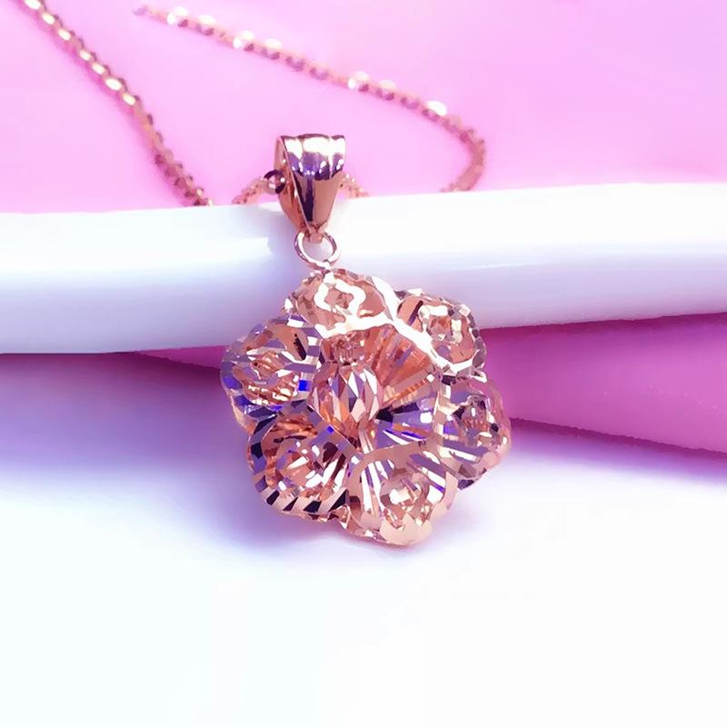 Purple Gold 3D Three-Dimensional Flower Pendant, Shining Foreign Gas Plated Rose Gold Smart Hollow Collarbone Chain