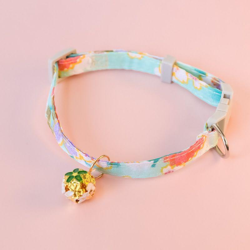 

Cross-Border Pet Supplies Christmas Series Pet Collar Bows Removable Dog Collar Cat Collar 1cm *(16-32cm) Green safety buckle collar