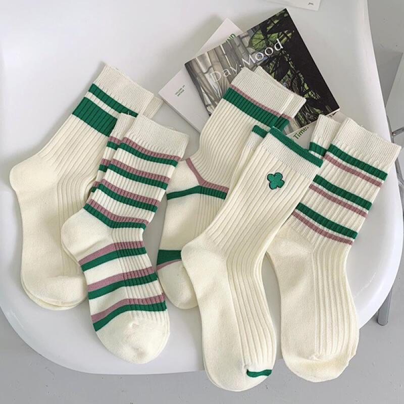 

[5-Pair Set] Louis Point Green Women s Long Socks 5-piece set