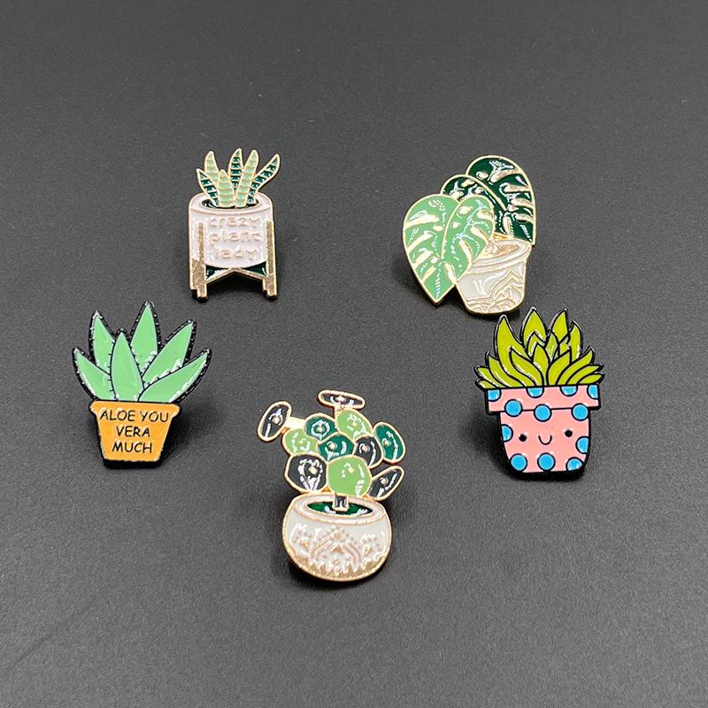 Versatile Cactus Plant Drip Oil Alloy Brooch - Metal Pin for Clothing, Bags, and Shoes