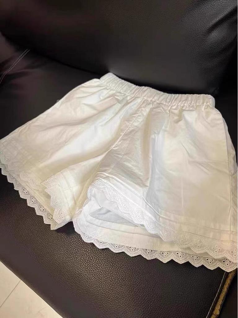 Women's White Lace Trim A-Line Shorts - Summer Loose-Fitting, Versatile, Casual Wide-Leg Pants
