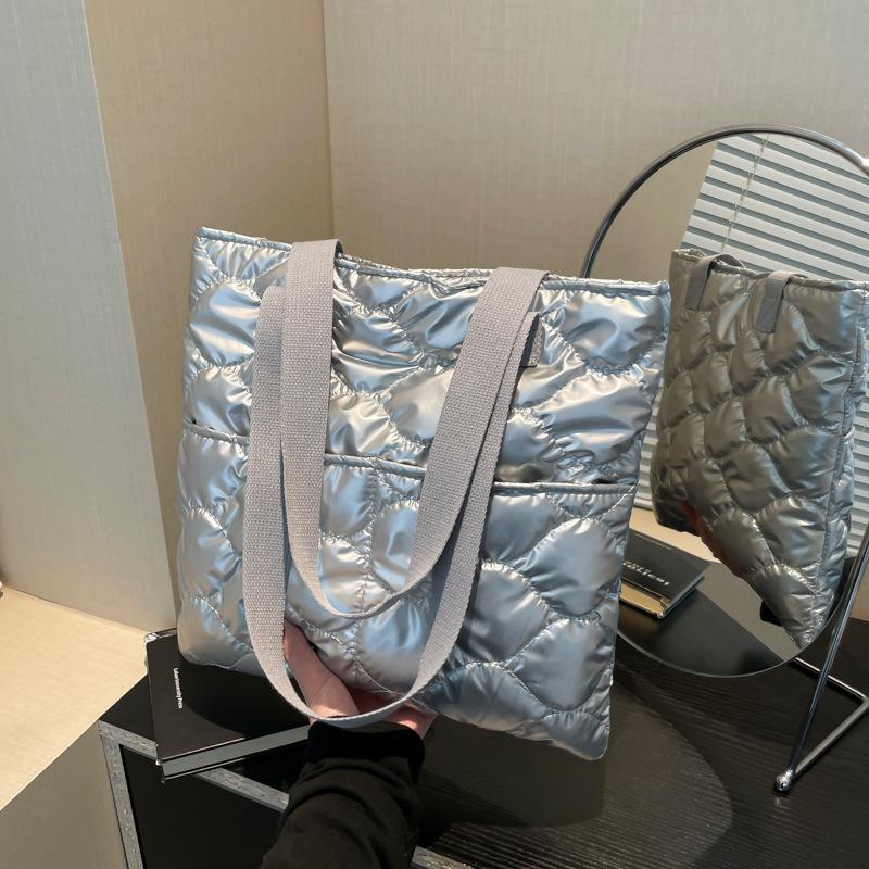 

Сумка-тоут большой вместимости, женская сумка, зимняя новая модная сумка-тоут, простая ретро сумка через плечо, женская серебряный