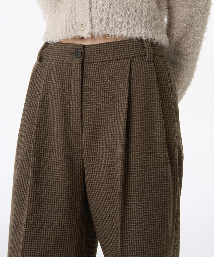 MUSINSA STANDARD WOMAN Women'S Houndstooth Check Two-Tuck Wide Elastic Waist Slacks [Brown]