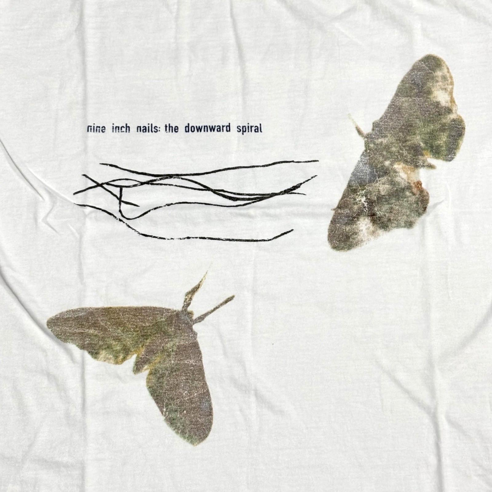 Nine Inch Nails L The Downward Spiral Halo Eight Self Destruct 94  VTG Футболка РЕПРИНТ M