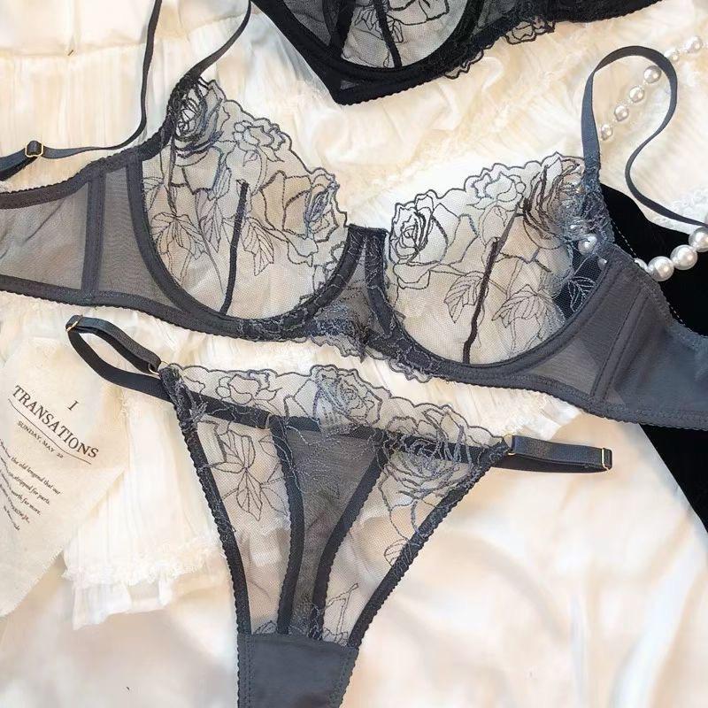 Western, French-style sexy lingerie, ultra-thin mesh rose embroidery, anti-sagging plus-size lingerie set