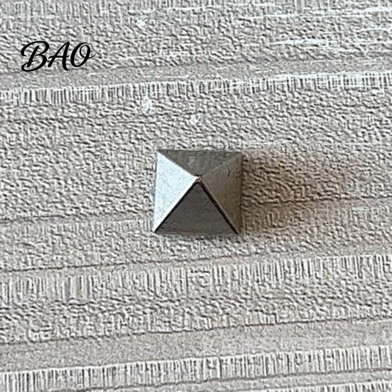 Snowboard Accessories 5/10Pcs Stomp Pad, Anti-Slip Pyramid Studs for Snowboarding Star Skiing, Shape Foot Grip, Accessory Grip