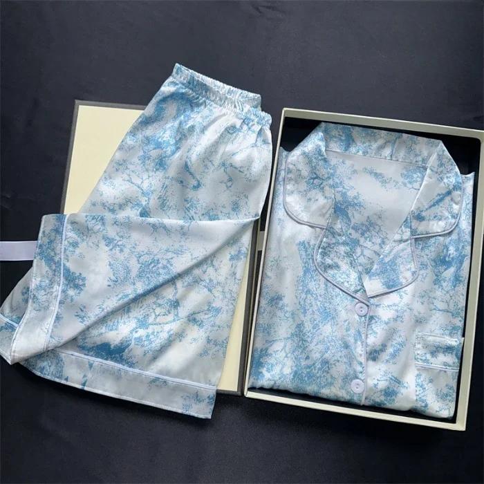 Modische Nachtwäsche Faux-Satin Nachtwäsche 2-teiliger Pyjama Lässiges Pyjama-Set mit Shorts Weiche Glatte Tuschemalerei Outfits