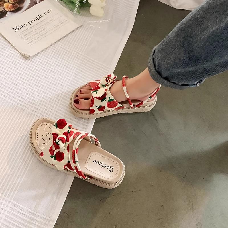 Platform Sandals Women's Summer Flat-bottomed Cool Slippers New Fashion Soft-soled Beach Shoes