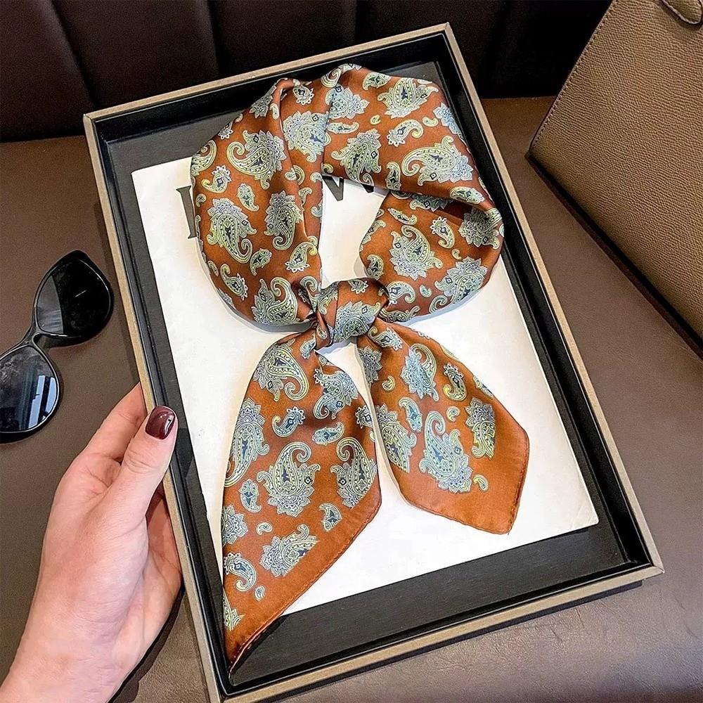 

Floral Pattern Square Scarf Hijab 70x70cm Smooth Bandana Fashion Hair Scarf for Women Female Style 7