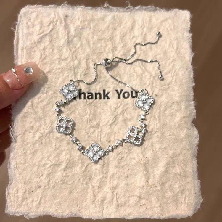 Full diamond four-leaf clover zircon bracelet light luxury high-end sense niche elegance