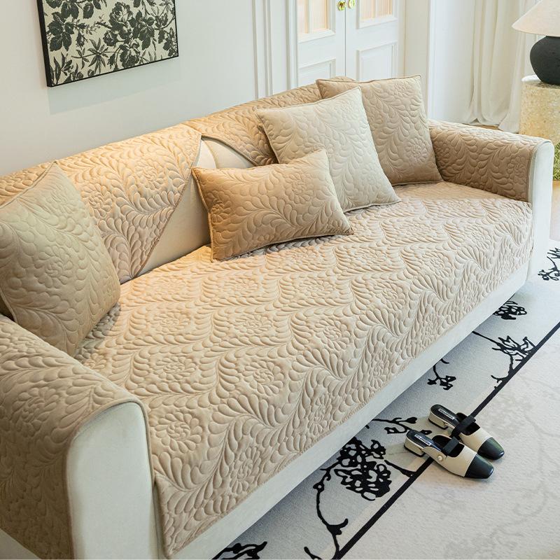 Fall and Winter Short Plush Sofa Covers High Quality Non-Slip Couch Cushion Living Room Decoration Nordic Universal Sofa Towel