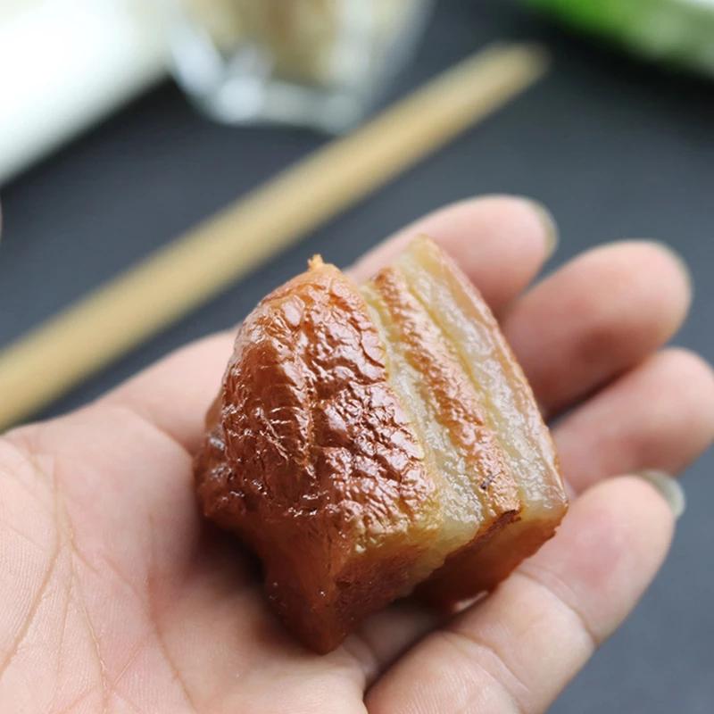 1Pc Artificial Foods Simulation Braised Pork Meat Product Model Fake Pork Belly Three-layer Meat Dongpo Meat Pork Kid Toys