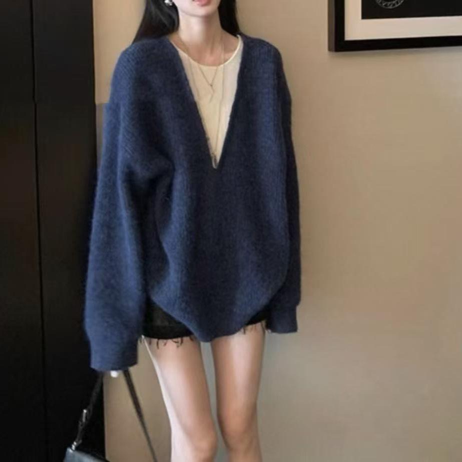 Fake Two-piece Pullover Sweater Women's Autumn and Winter New Lazy Wind Soft Waxy Crew Neck Knitted Sweater Top