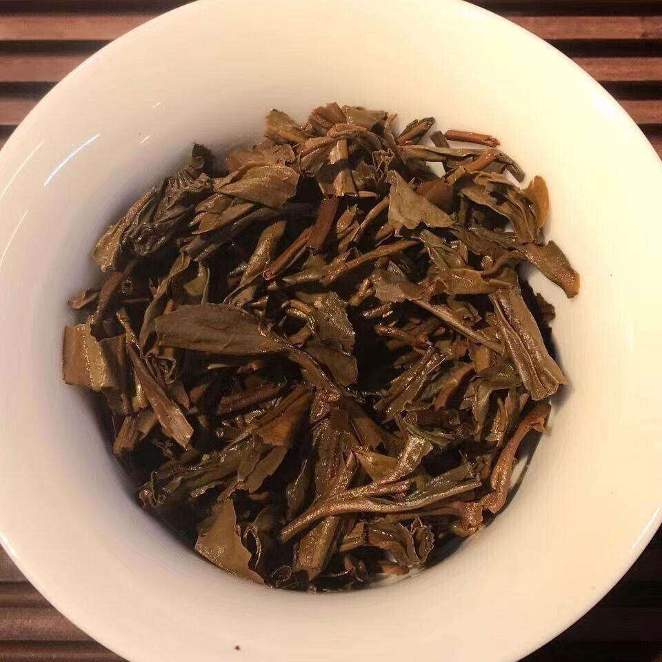 Yunnan Menghai Dayi 7542 Пуэр Сырой чайный пирог Пуэр 357г Сырой чай Пуэр Пуэр — фото 5