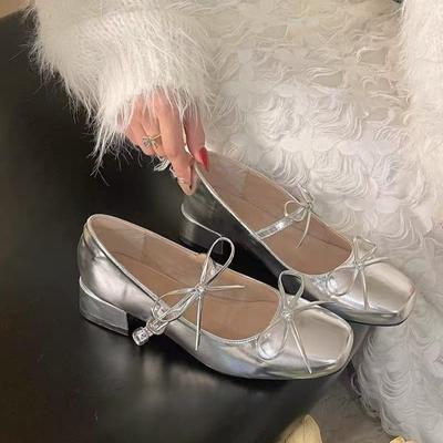 Mode Lente Nieuwe Dames Strik Vierkante Neus Dikke Hak Enkele Schoenen Zomer Frans Temperament Ondiepe Mond Lage Hak Mary Jane Schoenen