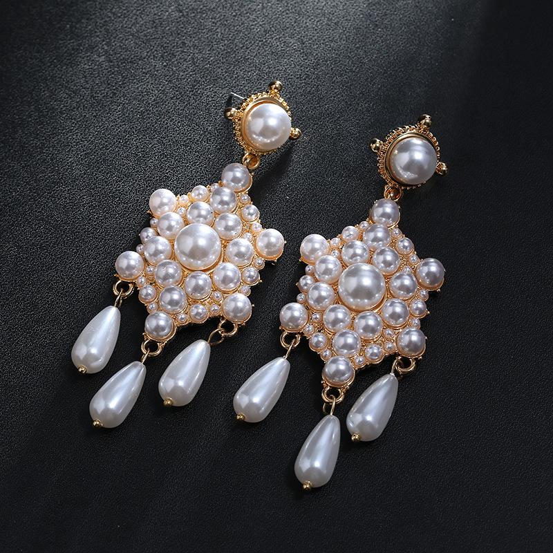 

Барочный темперамент роскошные хрустальные жемчужные серьги личность преувеличенные большие снежинки женские серьги-гвоздики ретро ушные украшения