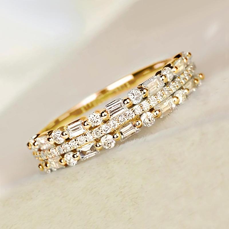Ladies' Three Row Alternating Ring, Embellished with Synthetic Zircon, Elegant and Eye-catching Jewelry, Daily Wear, Anniversary Gift