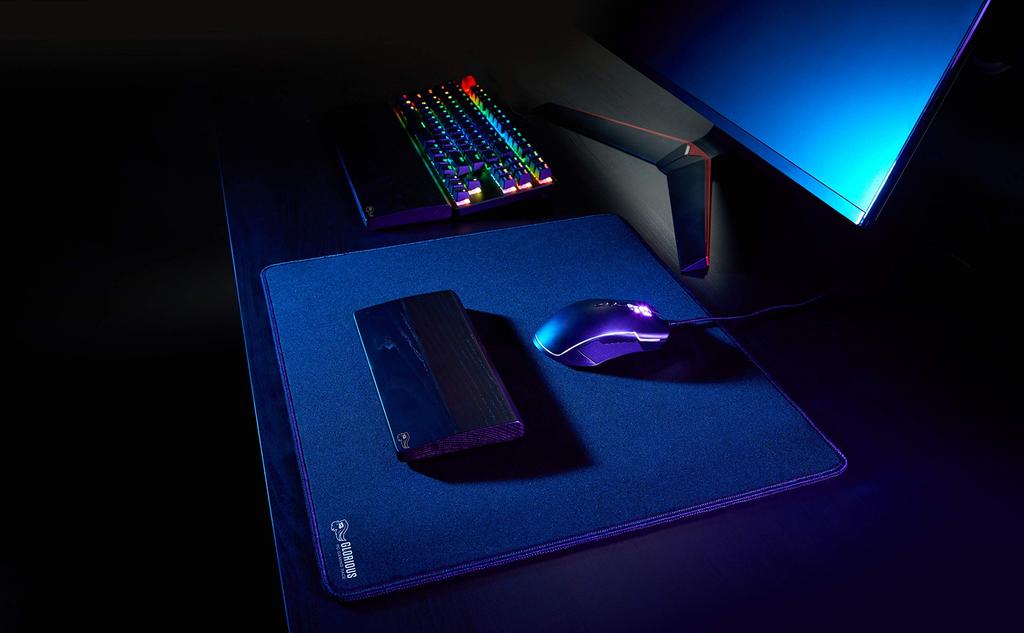 Glorious Gaming Stitched 2mm Thick Black MS548 Mousepad, Fabric, Anti-Fray Edge, Non-Slip Rubber, Washable, 41x46cm, (Slim), (G-XL)