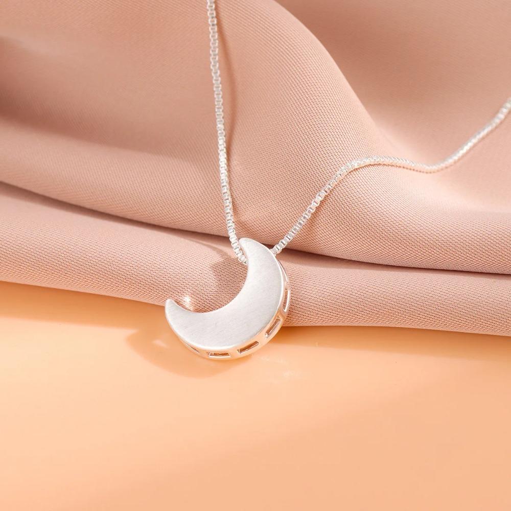 925 Silver Brushed Crescent Moon Pendant Necklace Simple Fashion Jewelry Gift for Women XL047