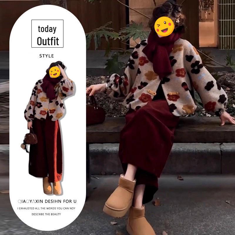 

Winter 2025 Chinese Frog Button Floral Jacket & High-Waisted Sport Pants Set XL [For 115-130 lbs]