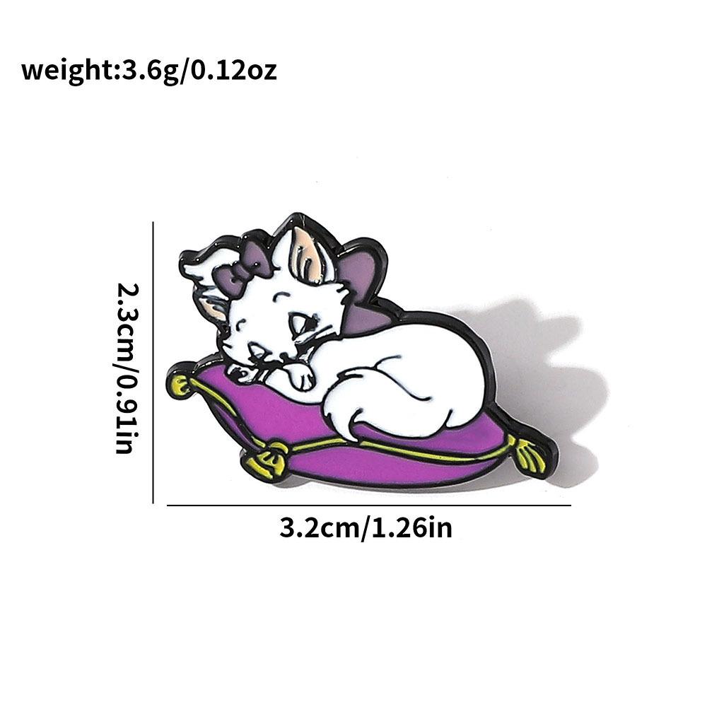 Personnalité Créative Chat Mary Badge Métallique Chat Blanc Alliage Goutte d'Huile Broche Épingle Décoration