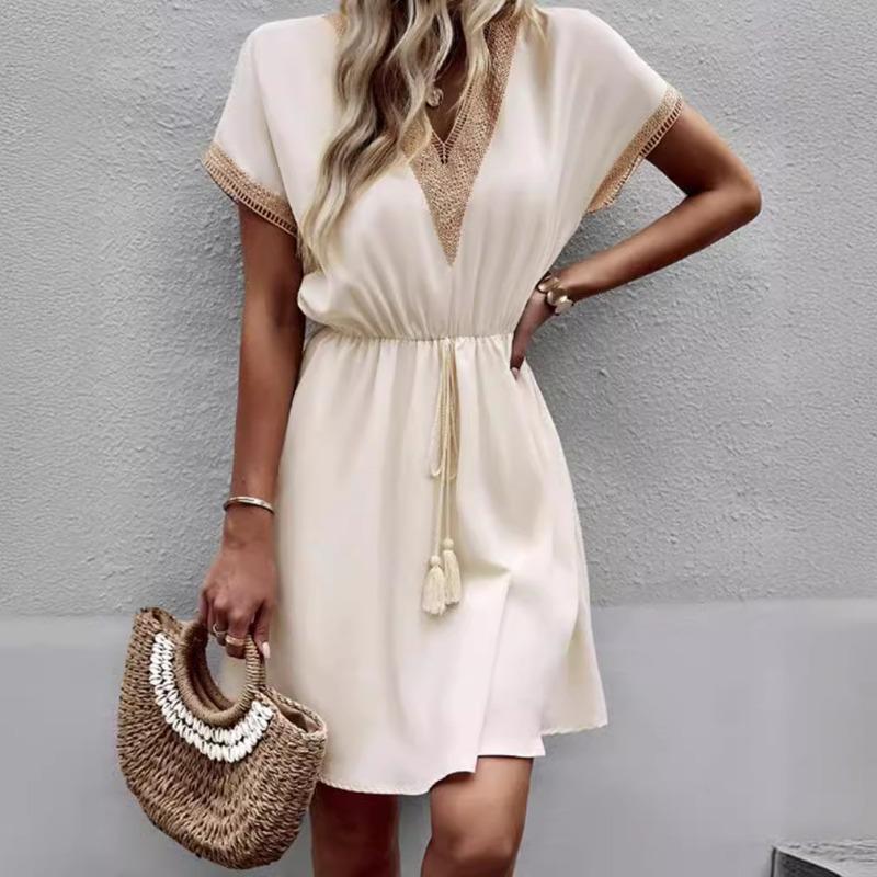 Solid Color Short Sleeved Lace V-neck Waist Cinched Dress