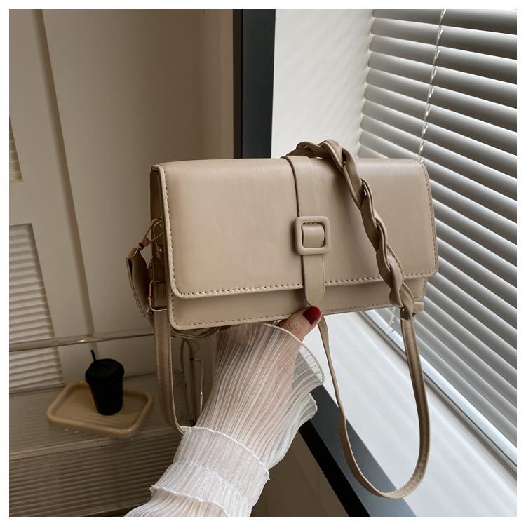 

Осінньо-зимові популярні невеликі сумки нові жіночі елітні сумки-месенджери ніші універсальні сумки через плече модні маленькі квадратні сумки хакі