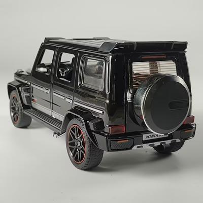 1:24 Mercedes Benz G800 Off Road SUV Diecast Model Alloy Metal Car DIY Desktop Displays Home Trendy Toys Ornaments Sound & Light