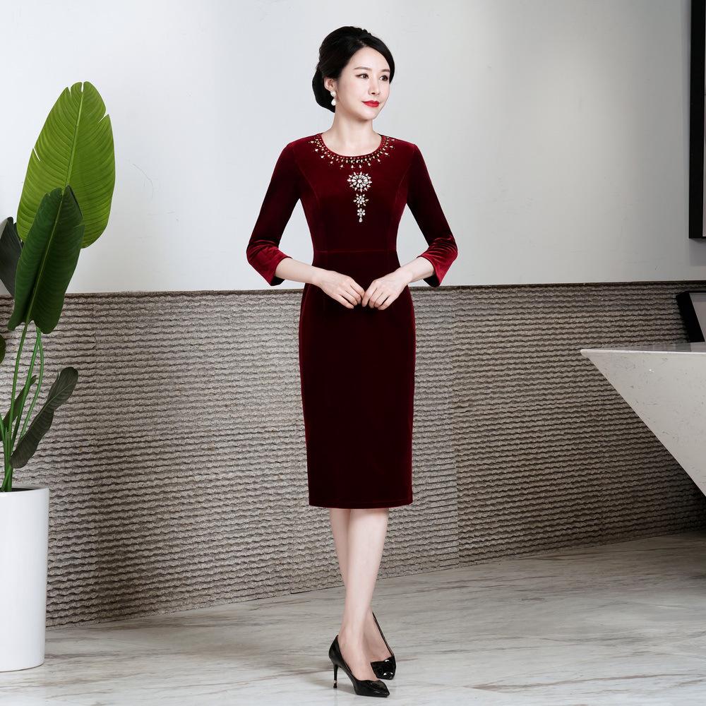 

Elegant Mid-Aged & Elderly Women s Formal Dresses for Weddings & Celebrations L