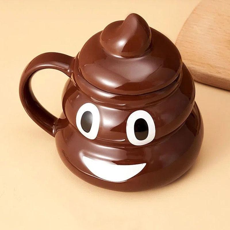 500ml Lustige Kacktasse Neuheit Keramiktasse mit Deckel Braune Kackförmige Kaffeetasse Urkomisches Trinkgeschirr Tasse Ideale Geschenke für Freunde