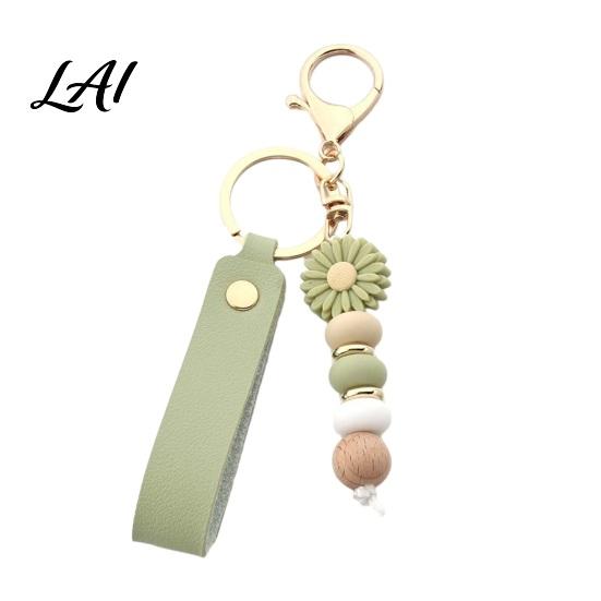 Decorative Handbag Charm Silicone Flower Keychain with Faux Leather Wristlet Car Key Ring Pendant Pendant Backpack Wood Beads Women