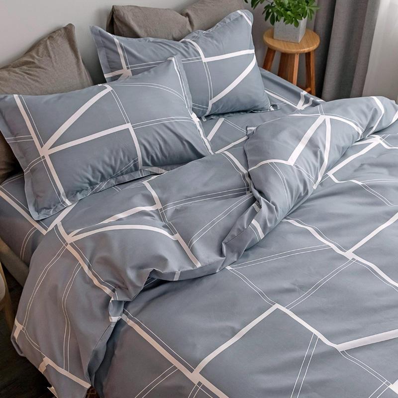 Čtyřdílná ložní souprava Čistá bavlna Nový styl Princeznovský styl Kolejní Jednolůžková Třídílná ložní souprava