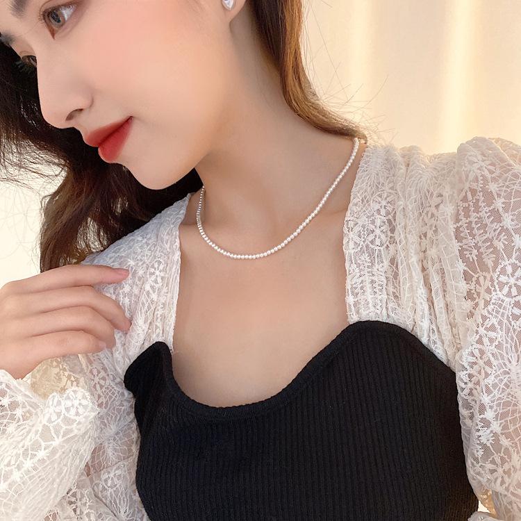 South Korea's New Double-layer Stacked Pearl Necklace Women's Exquisite Versatile Collarbone Chain Niche Design Neck Chain