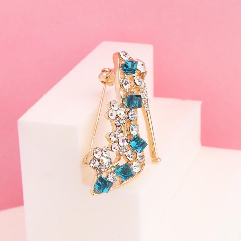 European and American Rhinestone High-Heeled Shoe Brooch with Cute Dripping Oil Design