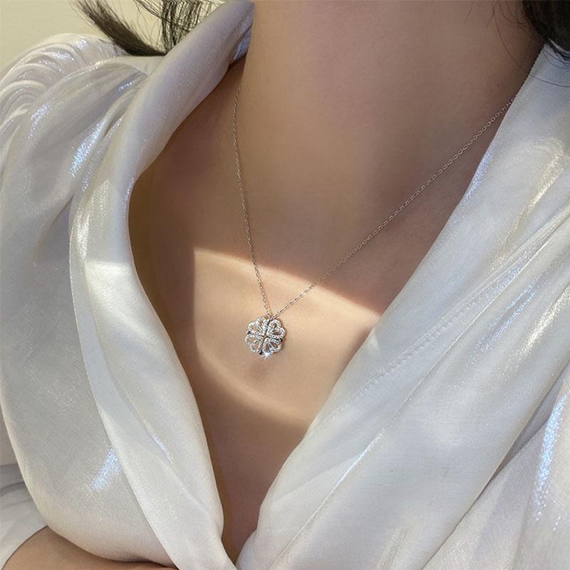 Influencer-Style Heart Clover Necklace: Versatile & Elegant Clavicle Chain