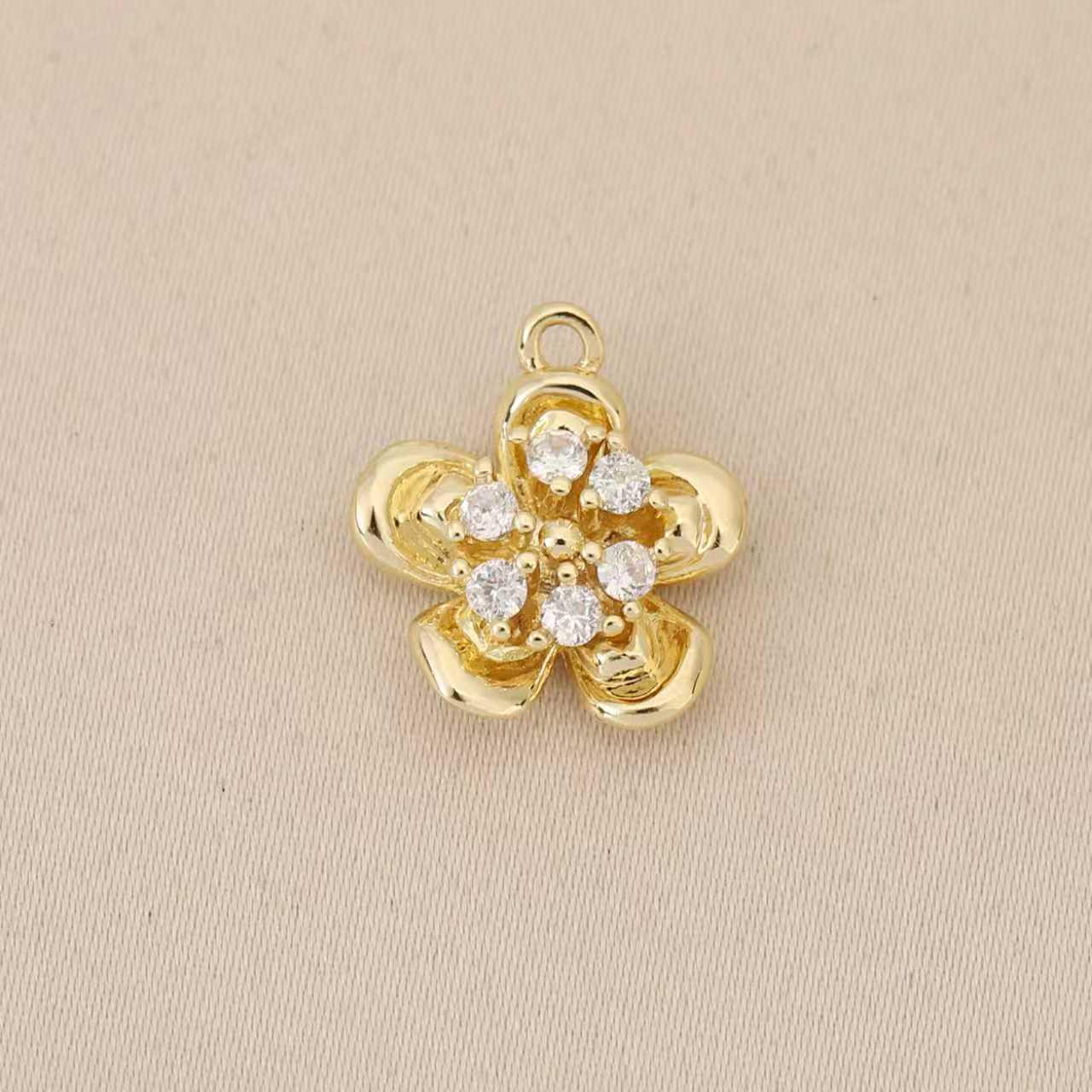 

Liangfei Lucky Five-Petal Flower Pendant with Diamond Inlay, 18K Gold-Plated Copper - DIY Jewelry Charm Accessory золотий