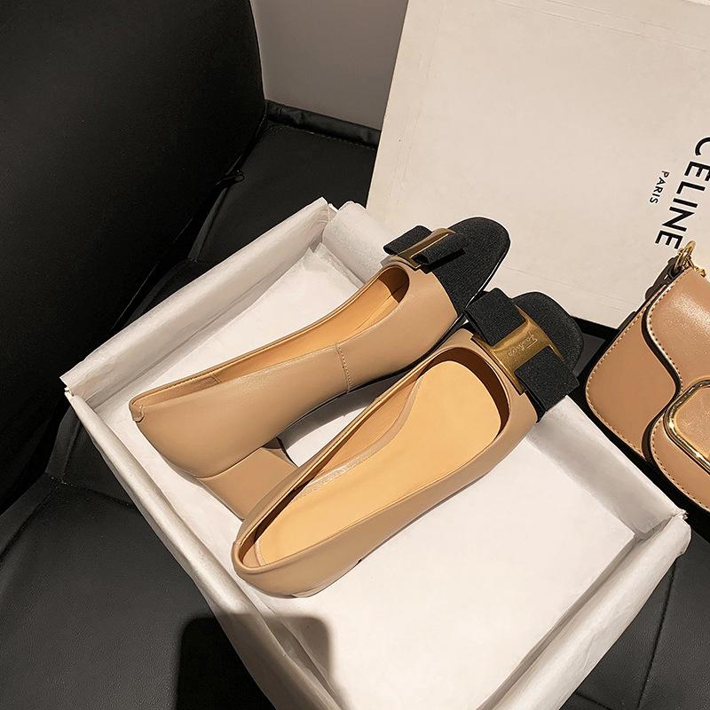 Gao Yan Xiaoxiangfeng~ French elegant leather color matching bow women's head mid-heel light mouth single shoes women