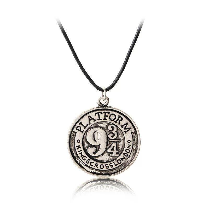 Creative Hourglass Necklace & Earring Set Sweater Chain Series