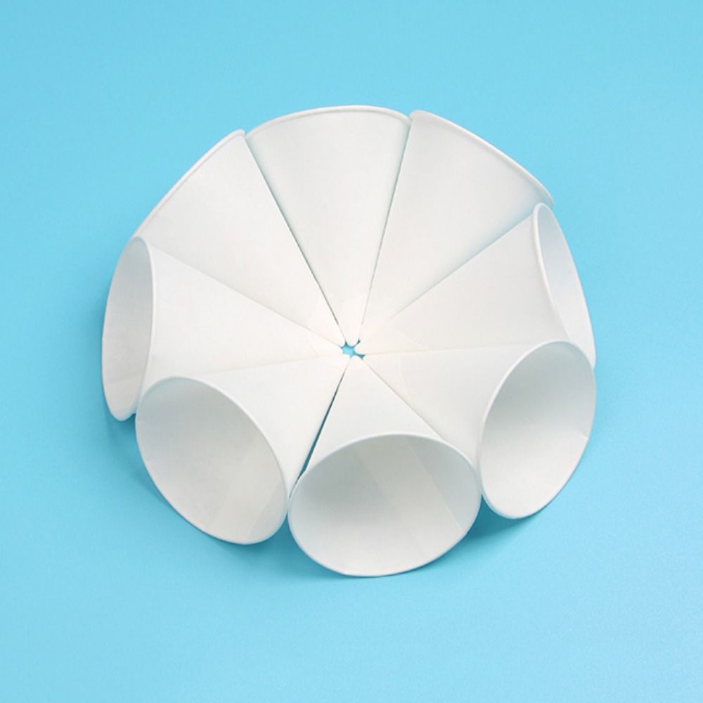 200pcs Leakproof White Paper Cone Cups 3.7/4.5 OZ Shaved Ice Cups Practical Cone Paper Cups  Parties
