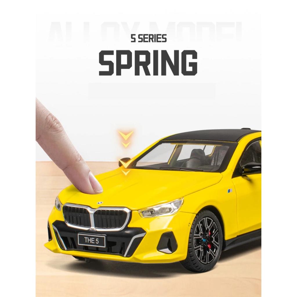 1/24 BMW 5 Series 530 530LI Coupe Alloy Luxy Sports Car Model Diecasts Metal Vehicles Car Model Sound and Light Simulation Kids Gift