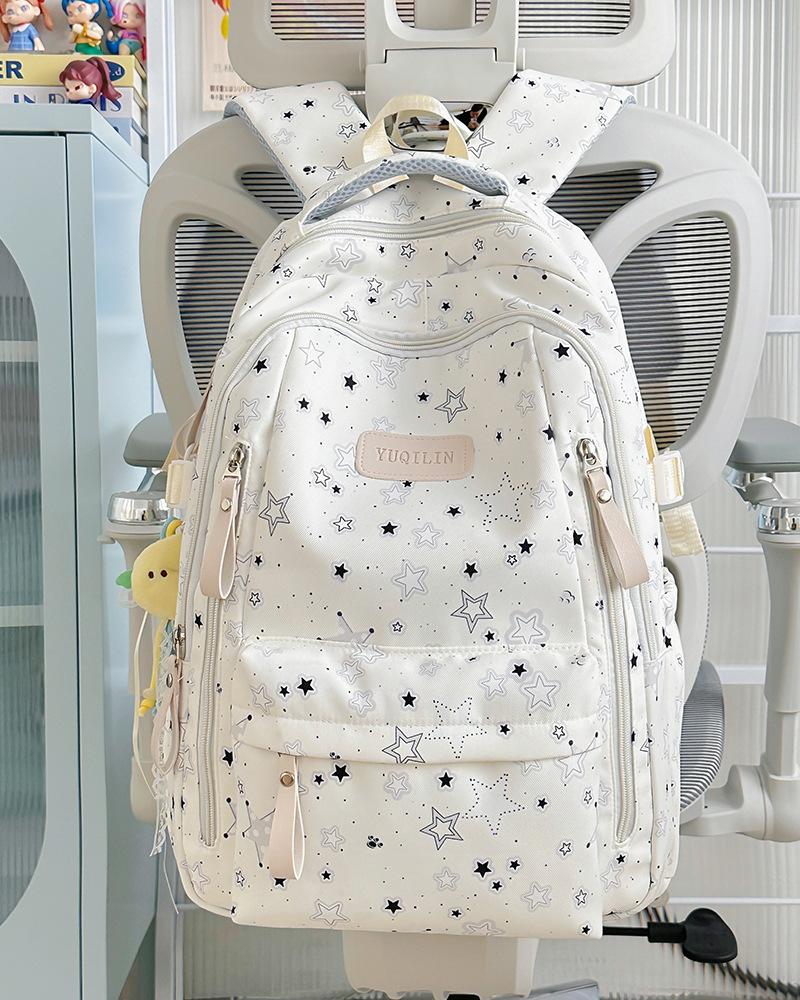 The new schoolbag is high-value, fresh and sweet, literary star backpack, lightweight spring outing backpack for junior high school students