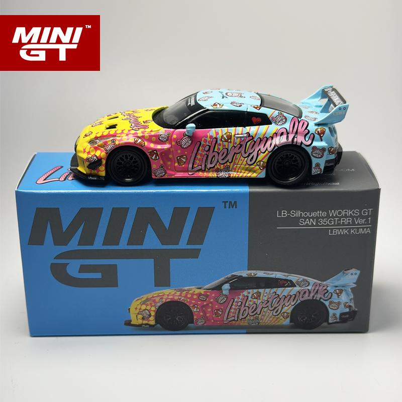 Minigt 1:64 Lbwk Silhouette Works Gtr 35Gt Rr Ver.1 Kenmeri Kuma S15 Alloy Car Model 698 742 743