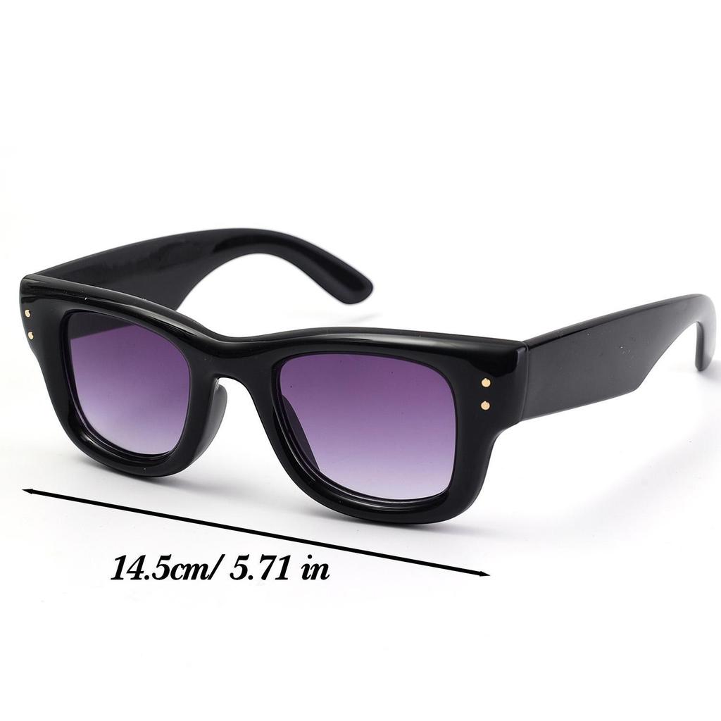 Fashion Square Rivet Gradient Trendy Sunglasses for Women Men Punk Vintage Designer Sunglasses Simple Outdoor Travel Sun Glasses