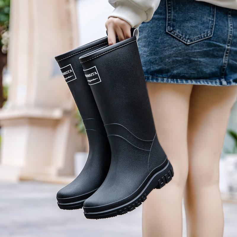 New Waterproof Medium and High Tube Women's Fashion Rain Boots Women's Outer Wear Thickened Non-slip Water Shoes Women