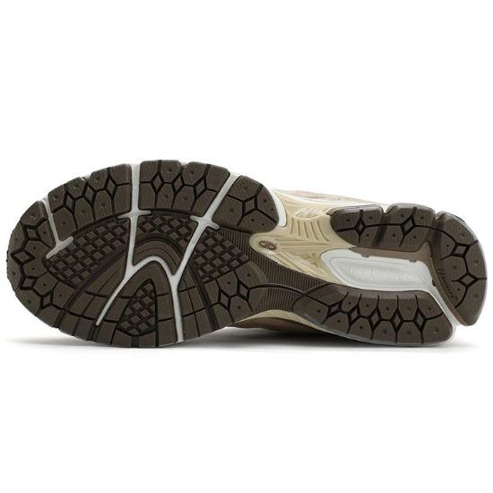 New Balance 2002R Weihrauch Marmor Unisex Sneaker M2002RID