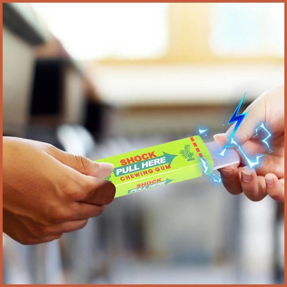 Electric Shock Chewing Gum and Magic Prank Toy for Street Jokes Easy Comedy Holiday Party Supplies Suitable for April Fool's Day