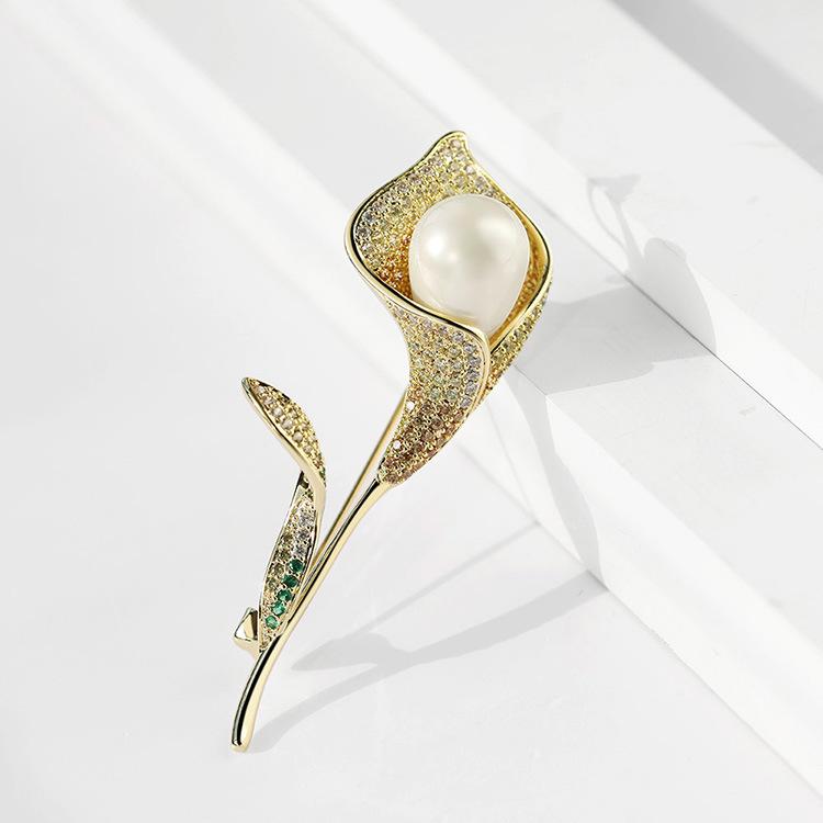 Bo Xin Yun Elegant Tulip Brooch Corsage Pin for Women