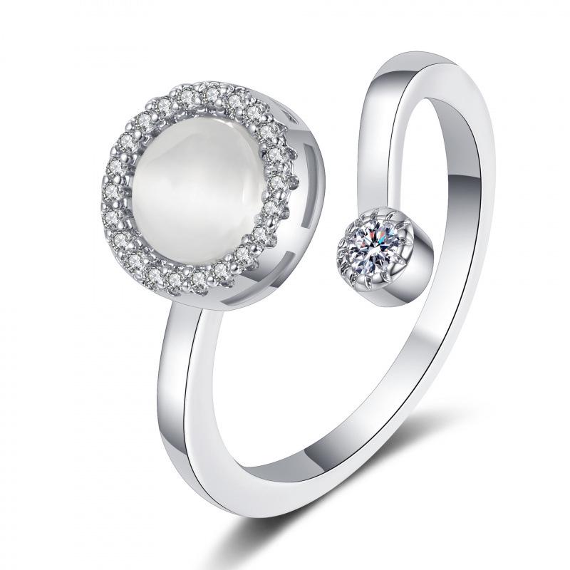 Women's Chic Rotatable Ring: Niche Design, Cold Style, Light Luxury