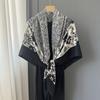 Fashionable Black and Gold Floral Elegant scarf130x130cmWomen's Spring and Autumn New Elegant Scarf Shawl